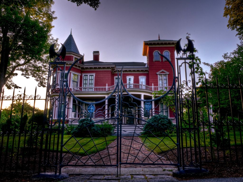 Stephen King House Bangor Maine Stephen King House Bangor Maine